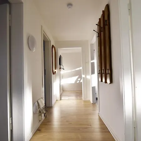 Schlebusch Apartman *